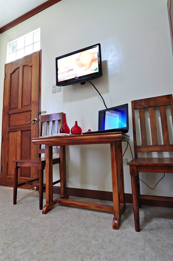 Jilian Tourist Inn Puerto Princesa Extérieur photo